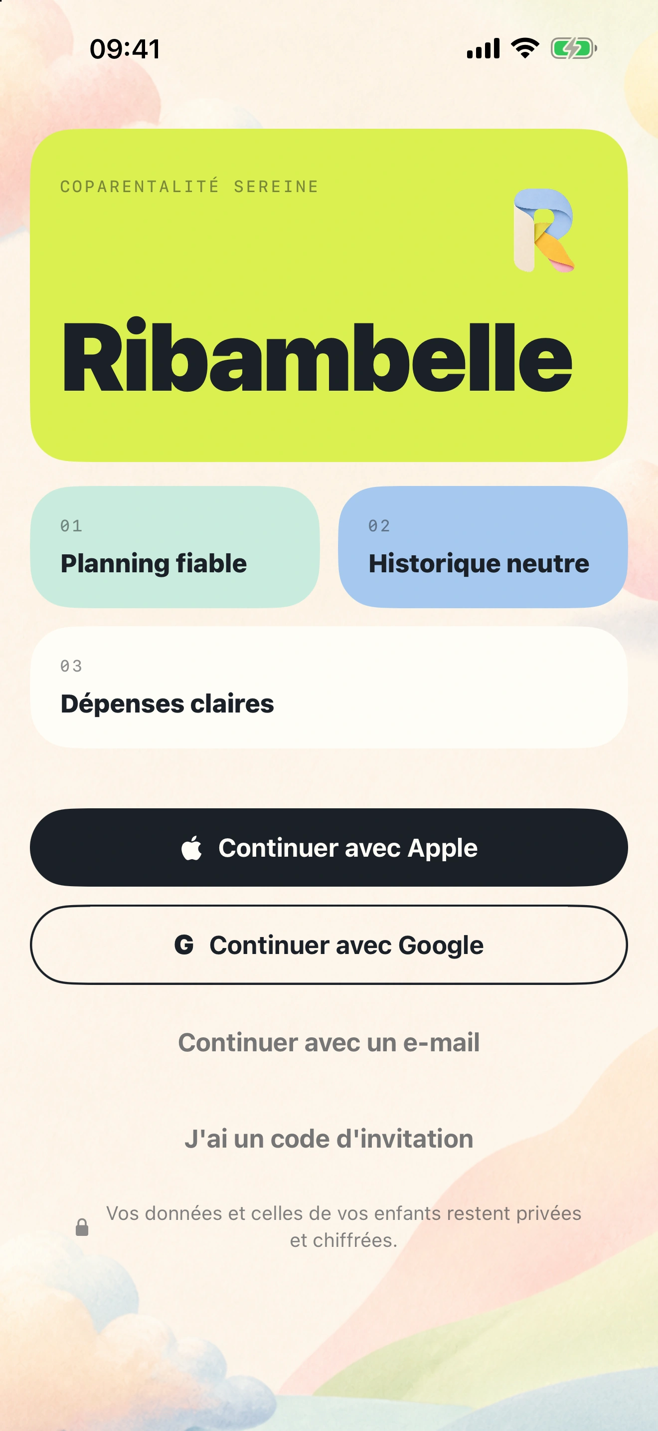 Écran de bienvenue de Ribambelle avec son logo multicolore, ses nuages pastel et ses boutons de connexion